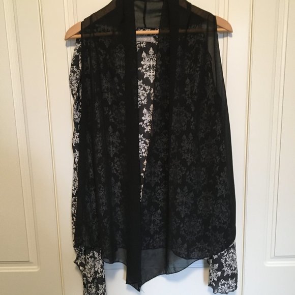Women's print/sheer flowing blouse/vest - Picture 4 of 4